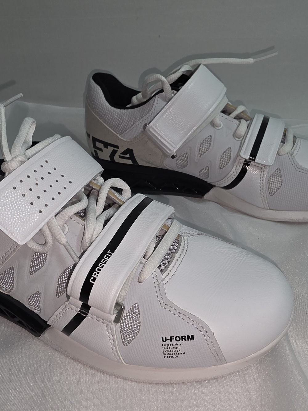 Reebok White and Black Women's CrossFit Training Shoes with Dual Straps